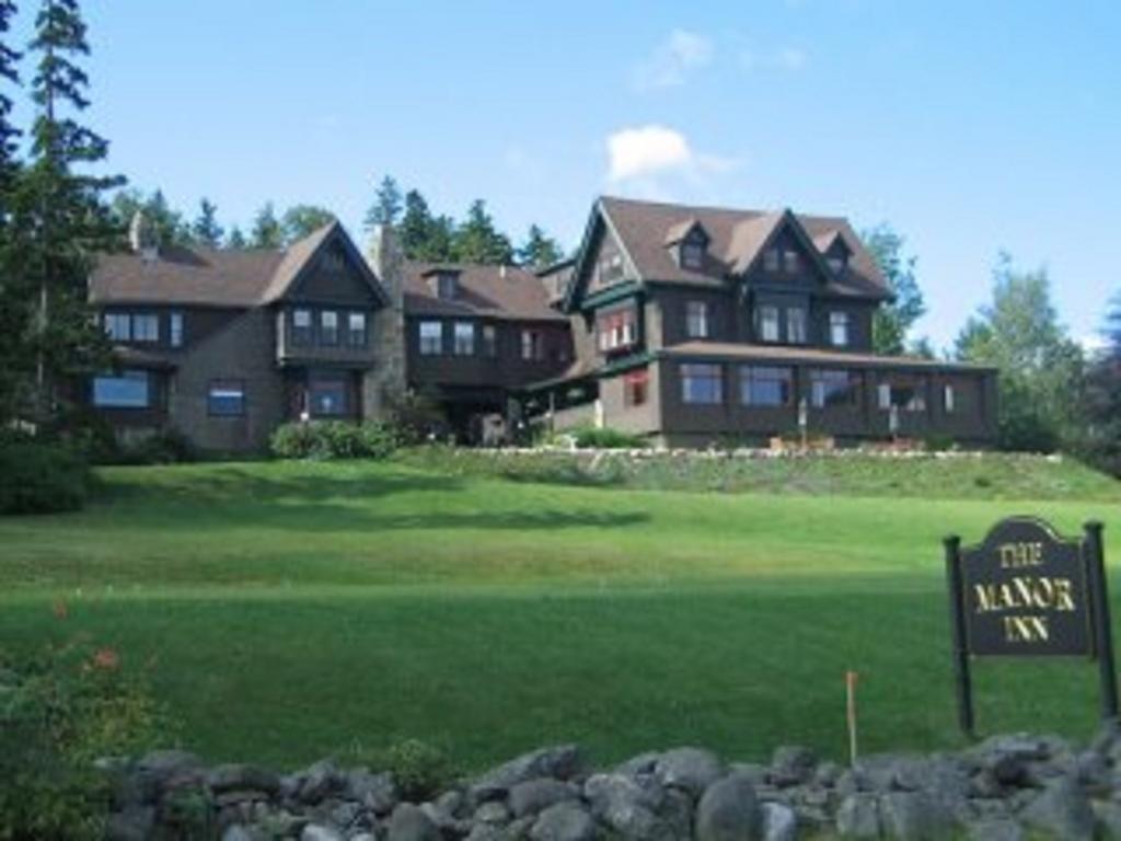 The Manor Inn Castine Exterior photo